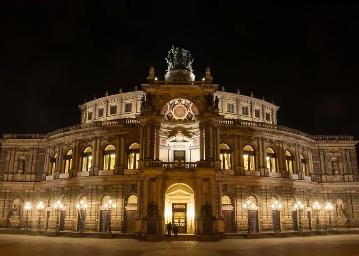 Apartment Mirabelle - Wohnen In Der Dresdner Neustadt *