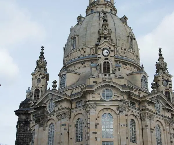 Apartment Mirabelle - Wohnen In Der Dresdner Neustadt *