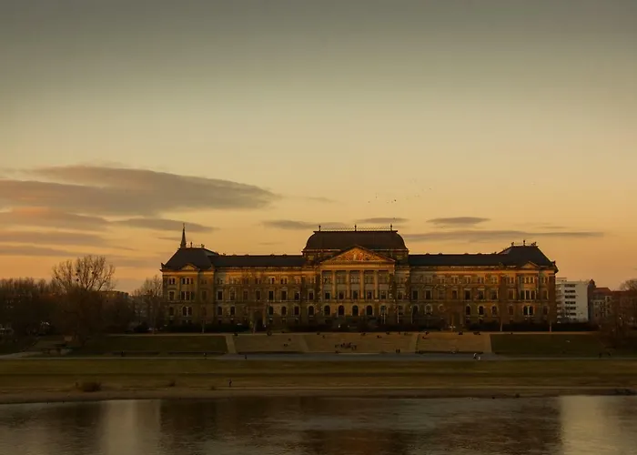 Mirabelle - Wohnen In Der Dresdner Neustadt Dresden